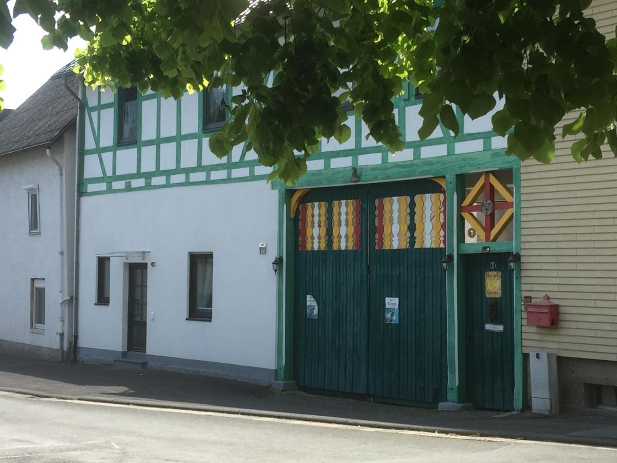 Sunshine Cottage Waldsolms エクステリア 写真