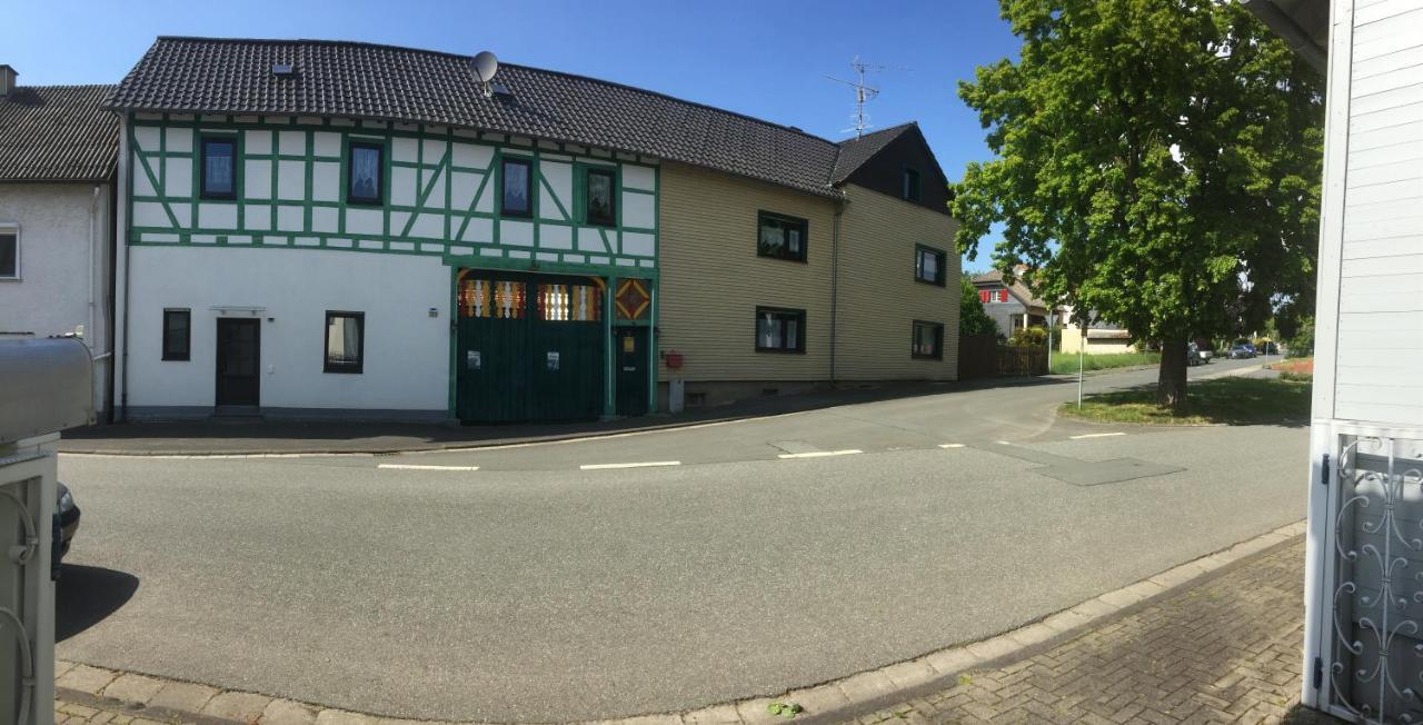 Sunshine Cottage Waldsolms エクステリア 写真
